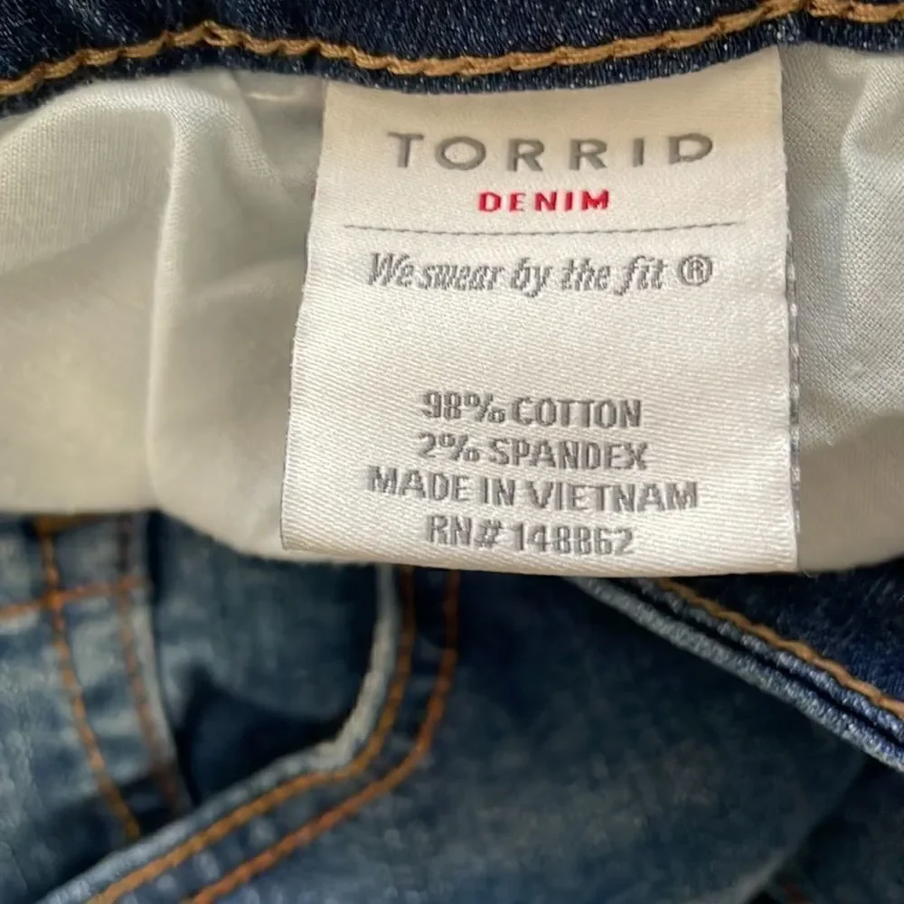 Torrid denim we swear by the fit 16s dark blue wash